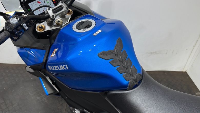 Suzuki Gsx-S 1000RQM3 (23MY)